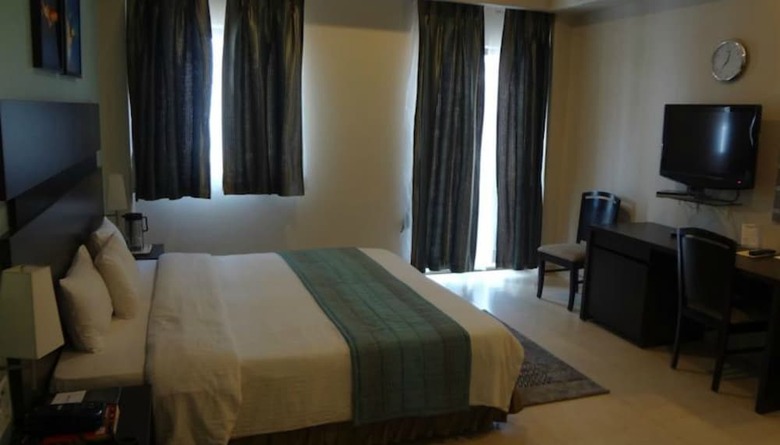 Chateau Windsor Hotel
