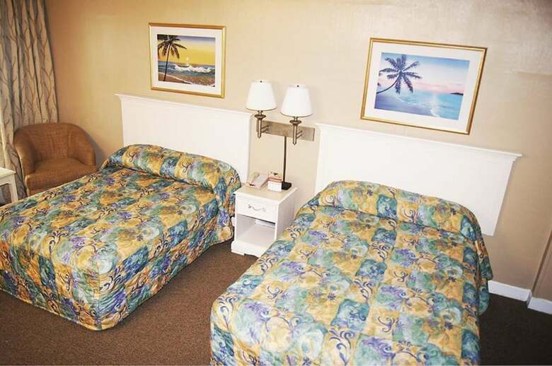 Hotel Polynesian Beach & Golf Resort