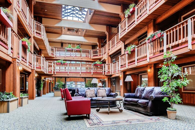 Atrium Condominiums