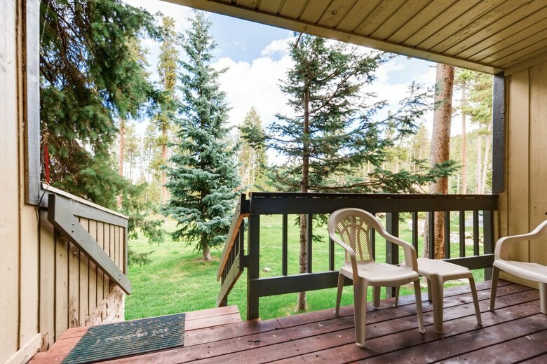 Atrium Condominiums