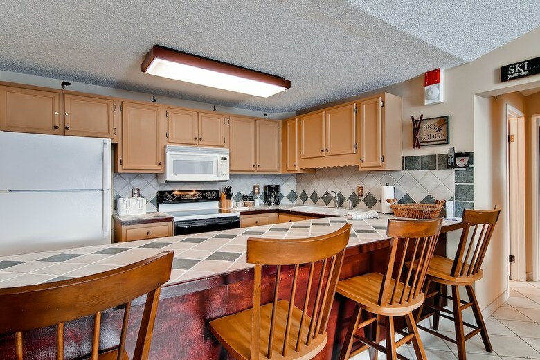 Bronze Tree Condominiums By Steamboat Resorts