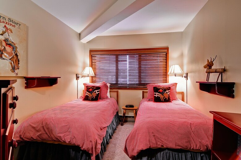Bronze Tree Condominiums By Steamboat Resorts