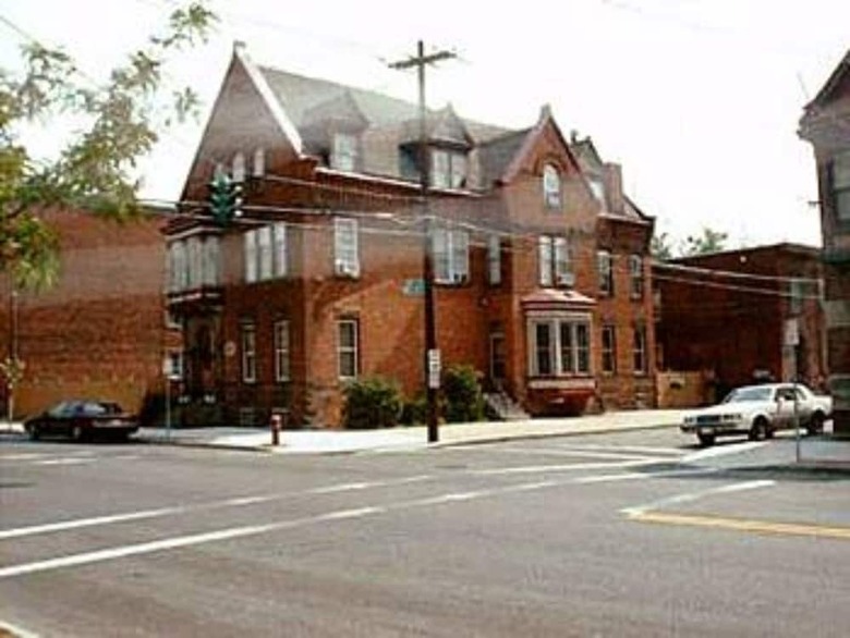Bed & Breakfast Olde Judge Mansion