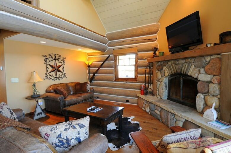 Powder Ridge Cabins At Big Sky Resort