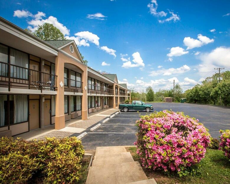 Hotel Econo Lodge Inn & Suites