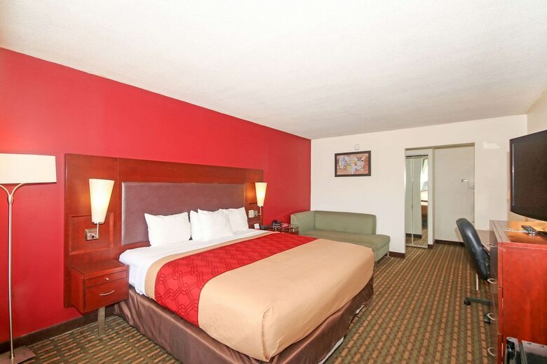Hotel Econo Lodge Inn & Suites