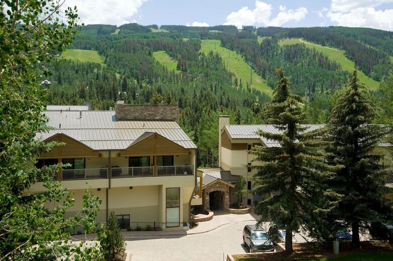Lodge At Lionshead