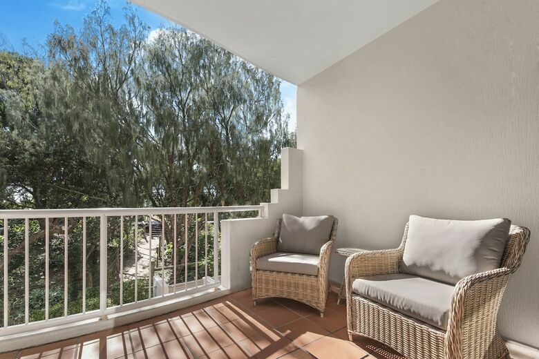 Apartamentos Mirra Chana