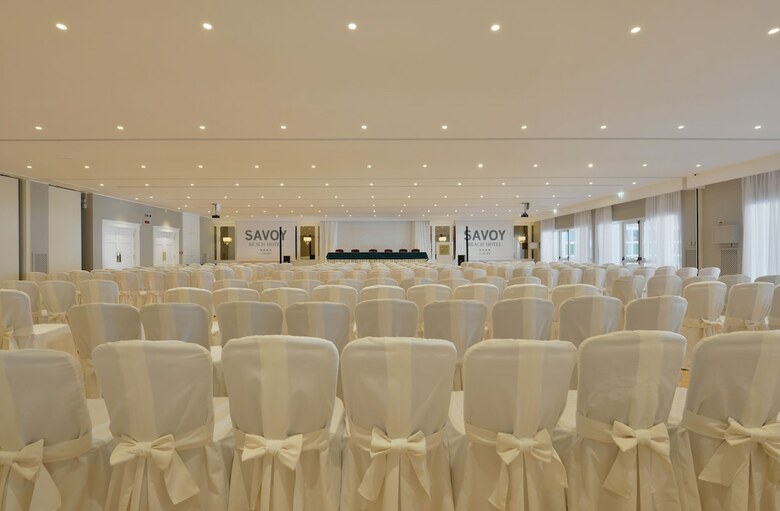 Savoy Beach Hotel