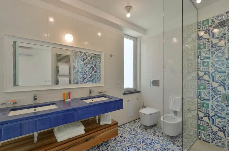 Savoy Beach Hotel