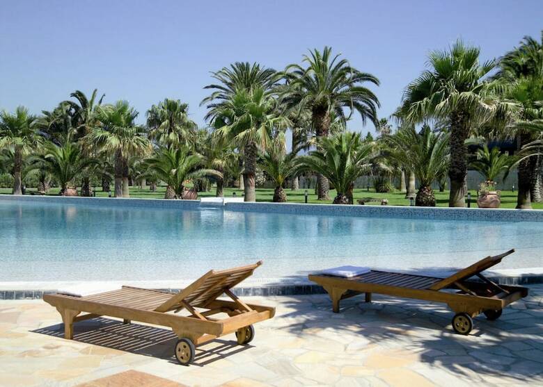 Savoy Beach Hotel