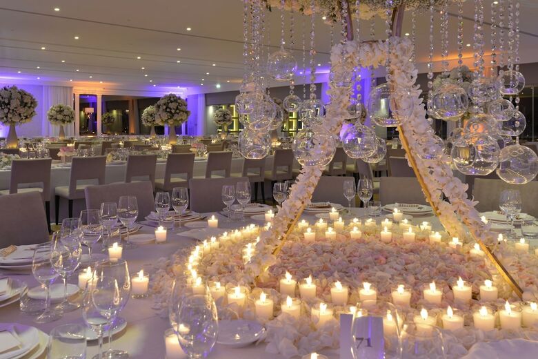 Savoy Beach Hotel