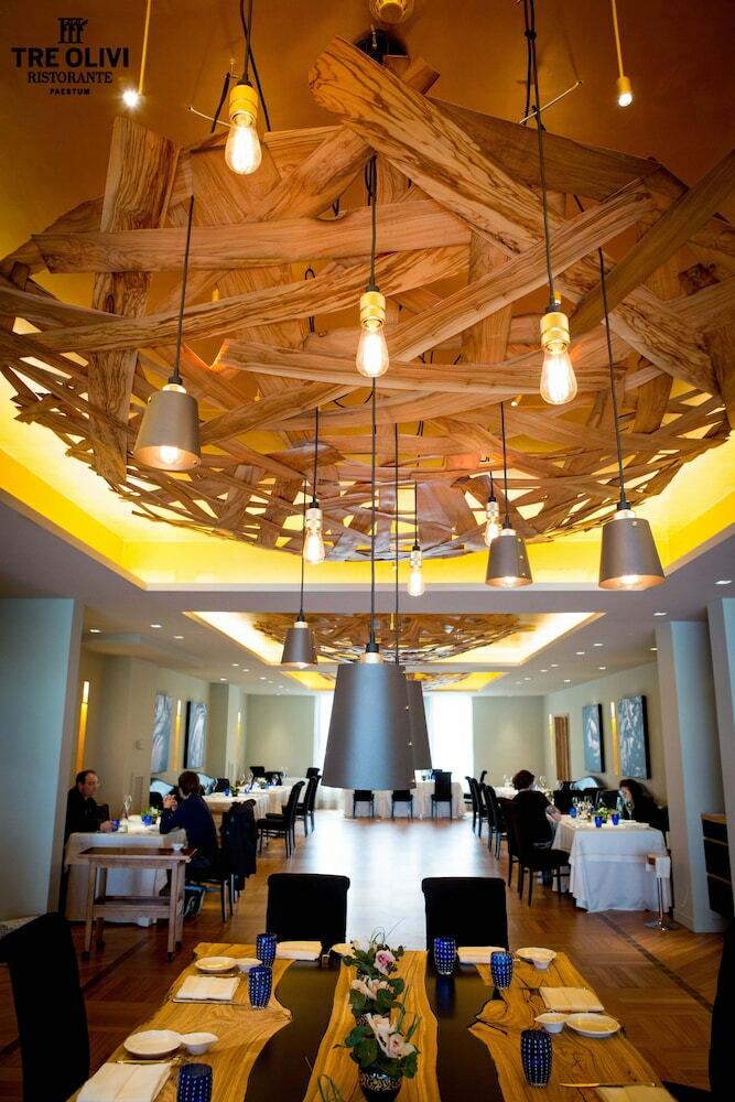 Savoy Beach Hotel