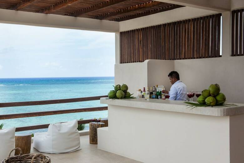 Jashita Hotel