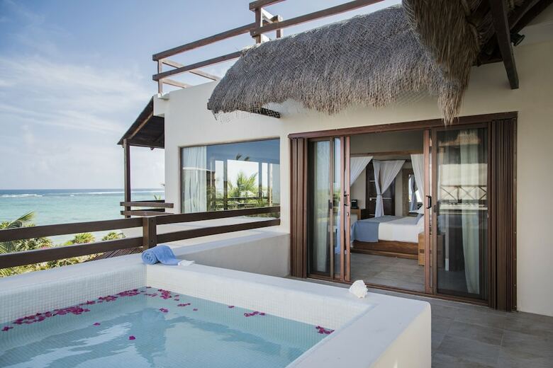 Jashita Hotel