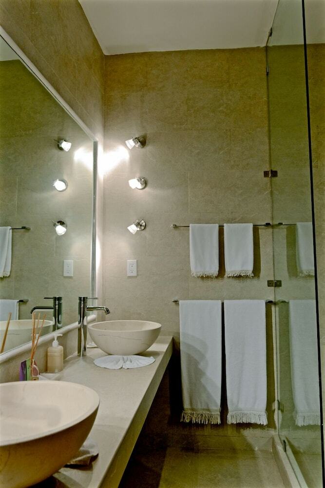 Jashita Hotel