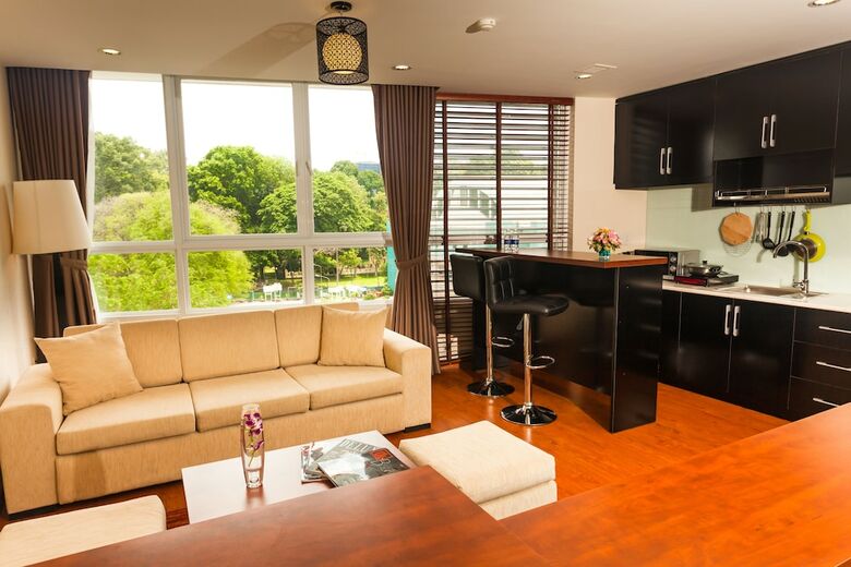 Apartamentos Homestead Parkview