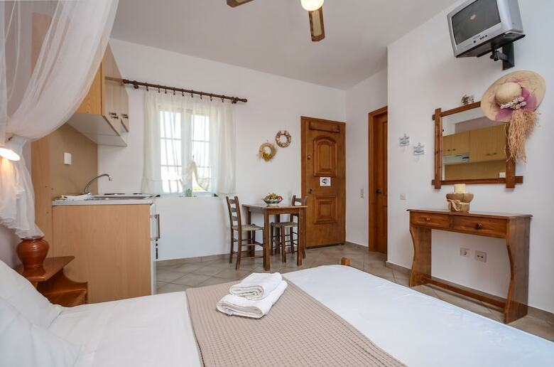 Apartamentos Skarmoutsos Studios