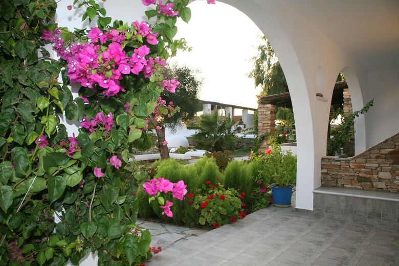 Apartamentos Skarmoutsos Studios