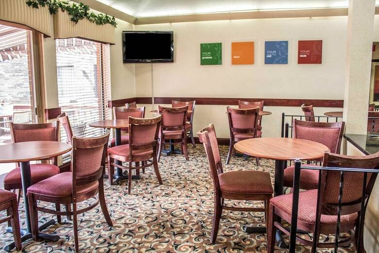 Hotel Comfort Inn East