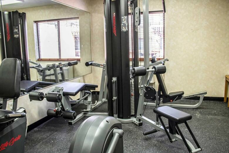 Hotel Comfort Inn East