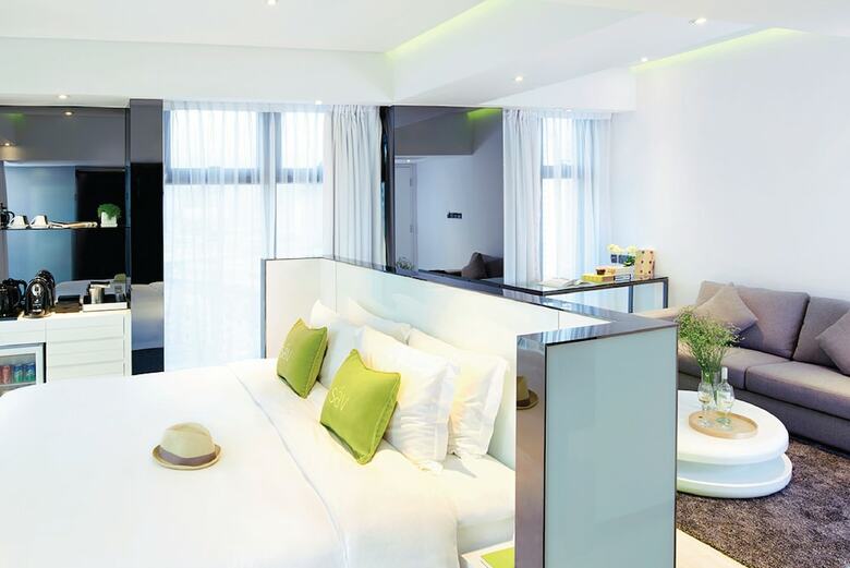Hotel S�v