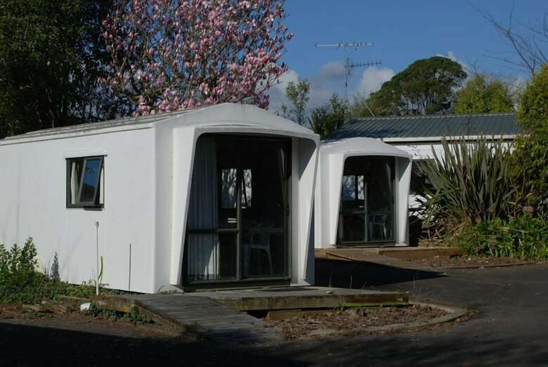 Cottage Park Motor Lodge And Conference Centre