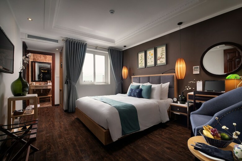 Essence Palace Hotel & Spa