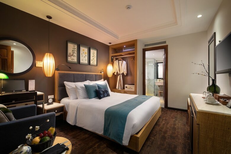 Essence Palace Hotel & Spa