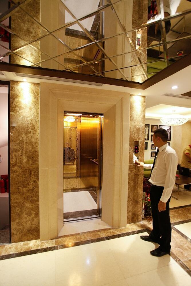 Essence Palace Hotel & Spa