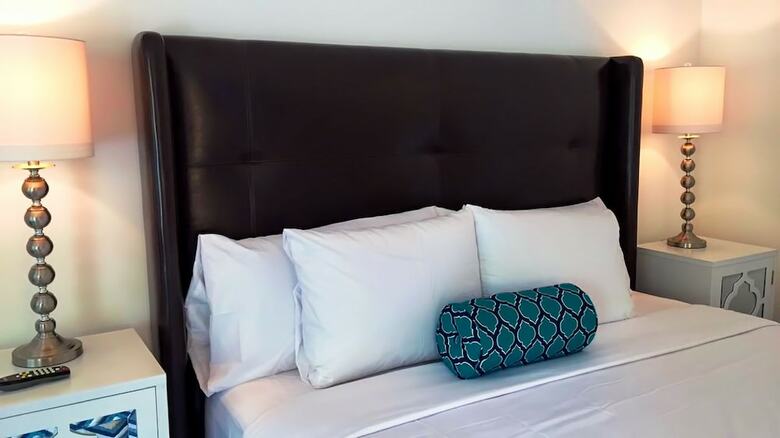 Hotel Carriage House