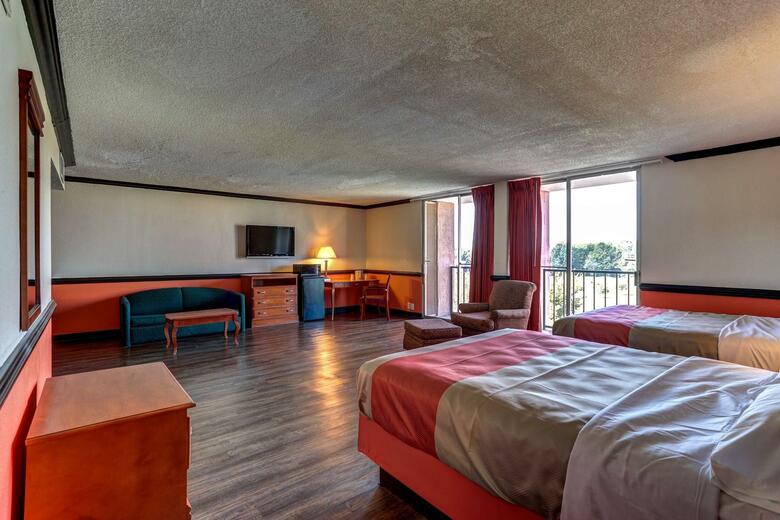 Motel 6 Jackson, Tn