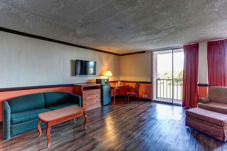 Motel 6 Jackson, Tn
