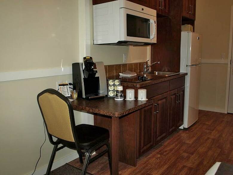 Heartland Hotel
