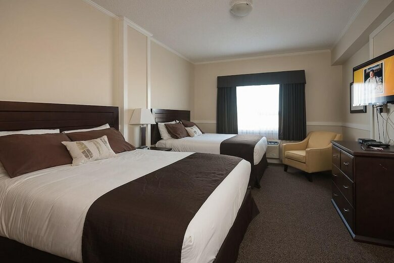 Heartland Hotel
