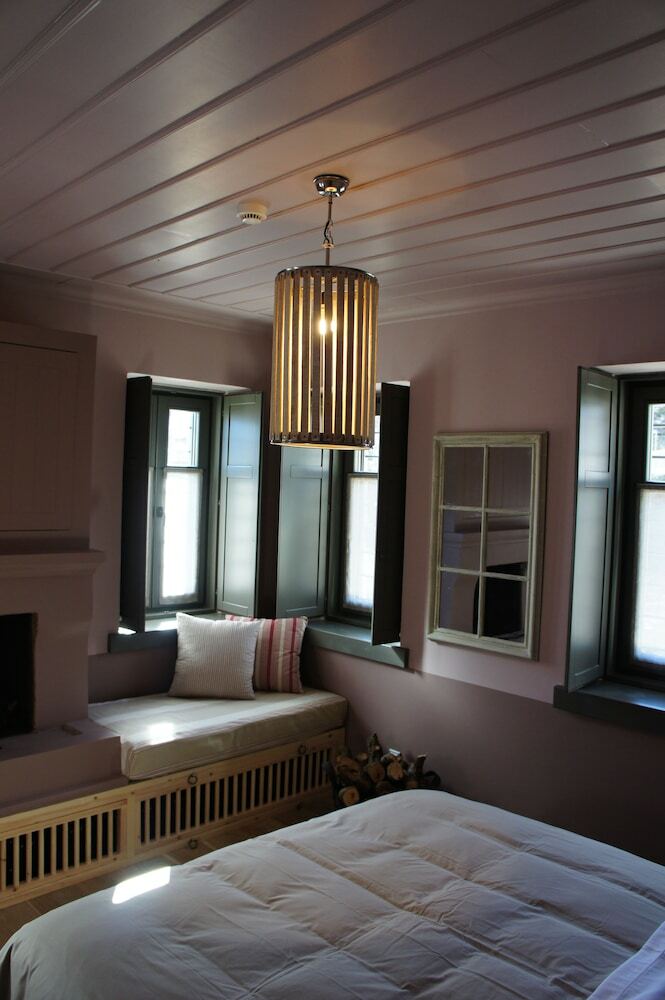 Hotel Apeiros Chora
