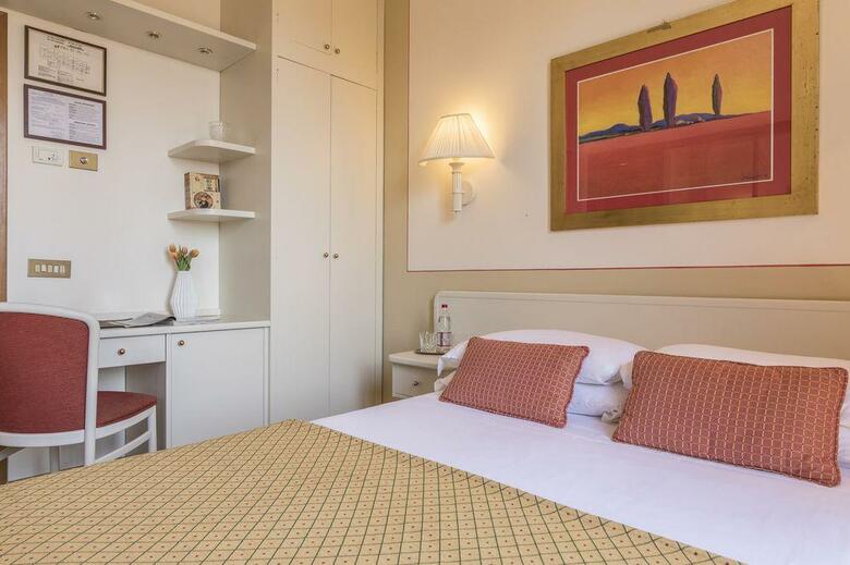 Relais Santa Chiara Hotel