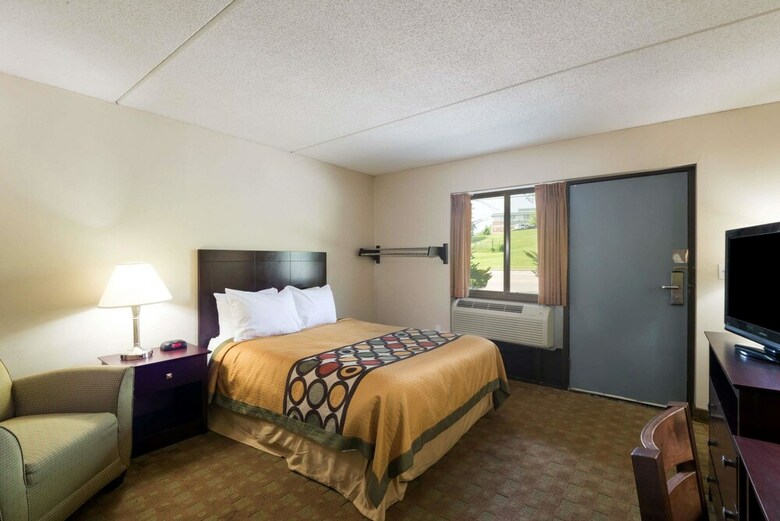 Motel Super 8 By Wyndham White River Junction