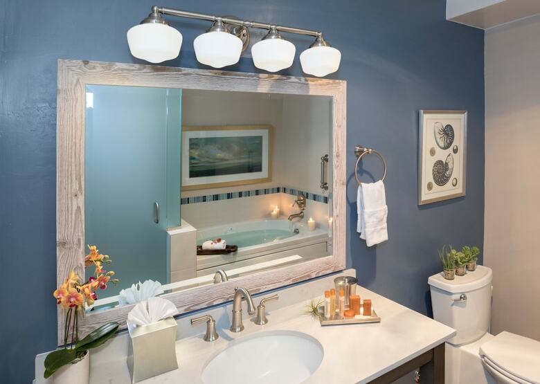 Hotel Sand Pebbles Inn