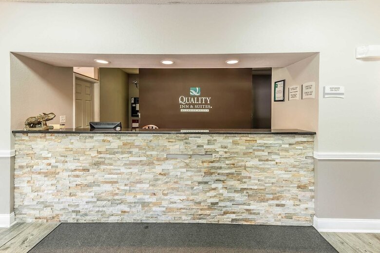 Hotel Quality Inn & Suites Mason Hwy 42