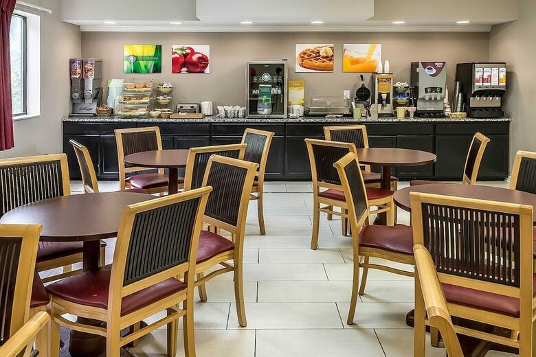 Hotel Quality Inn & Suites Mason Hwy 42