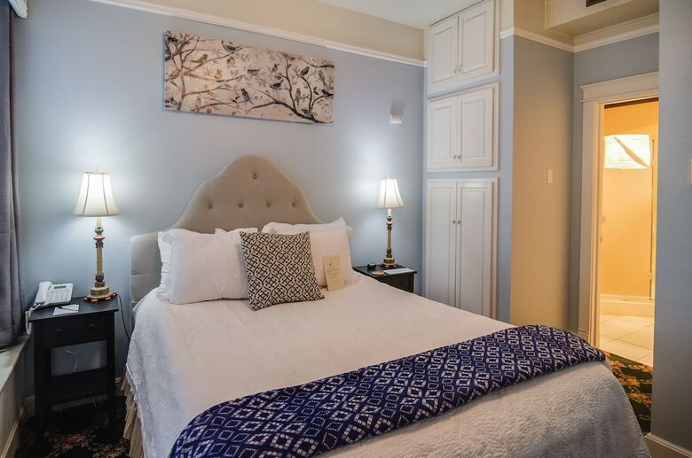 Bed & Breakfast Campbell House Inn