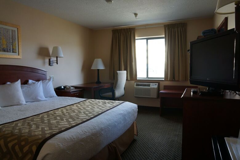Hotel Luxury Inn And Suites