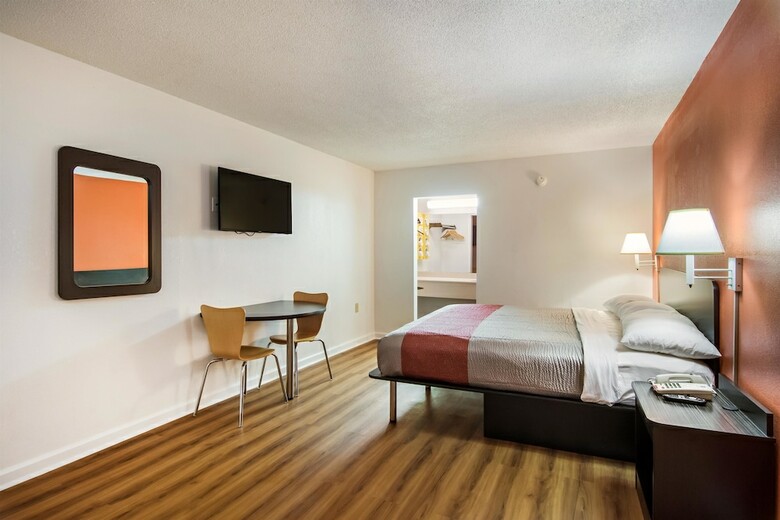 Hotel Motel 6 Warner Robins, Ga