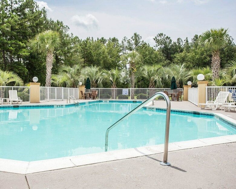 Hotel Comfort Inn & Suites Walterboro I-95