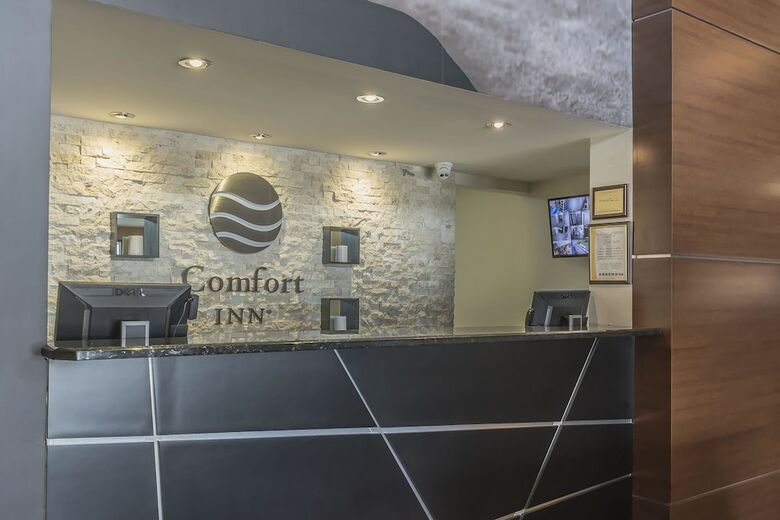 Hotel Comfort Inn