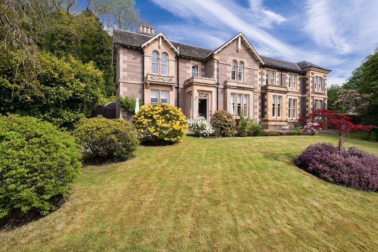 Sunbank House Hotel