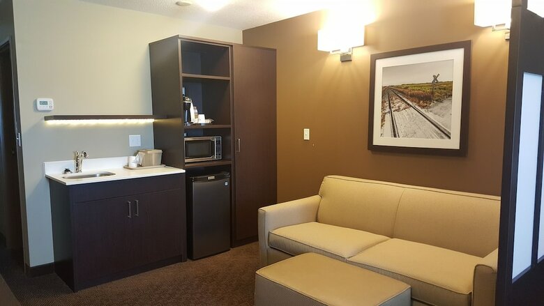 Hotel Microtel Inn & Suites By Wyndham Whitecourt