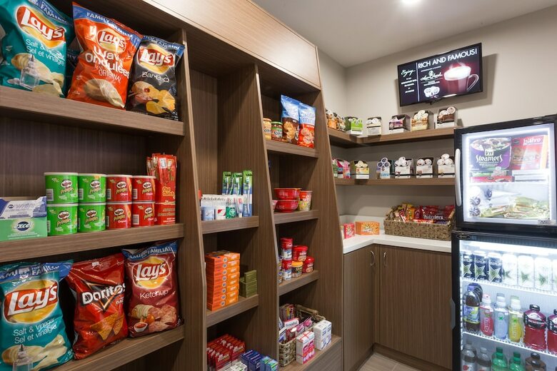 Hotel Microtel Inn & Suites By Wyndham Whitecourt
