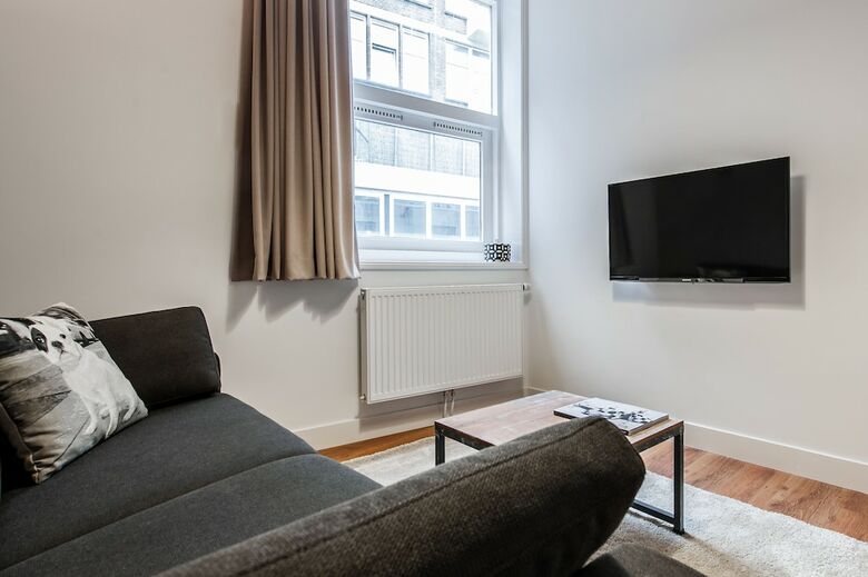 Apartamentos Short Stay Group Harbour Loft Studios